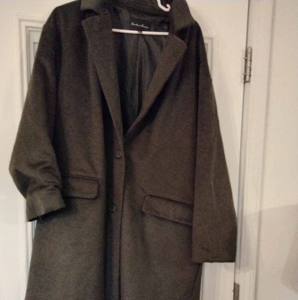 Men's Classic Olive Green Overcoat